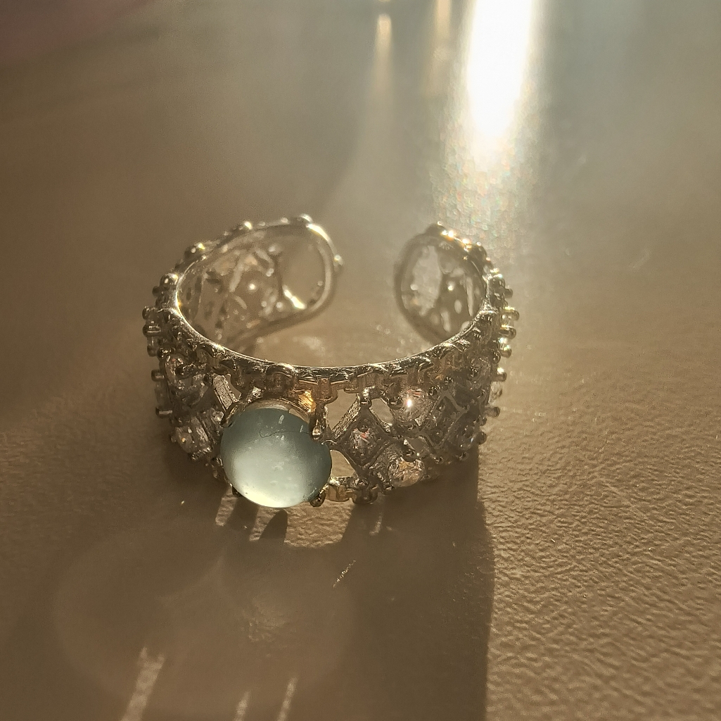 Elegant Silver Ring With Blue Gem 32$